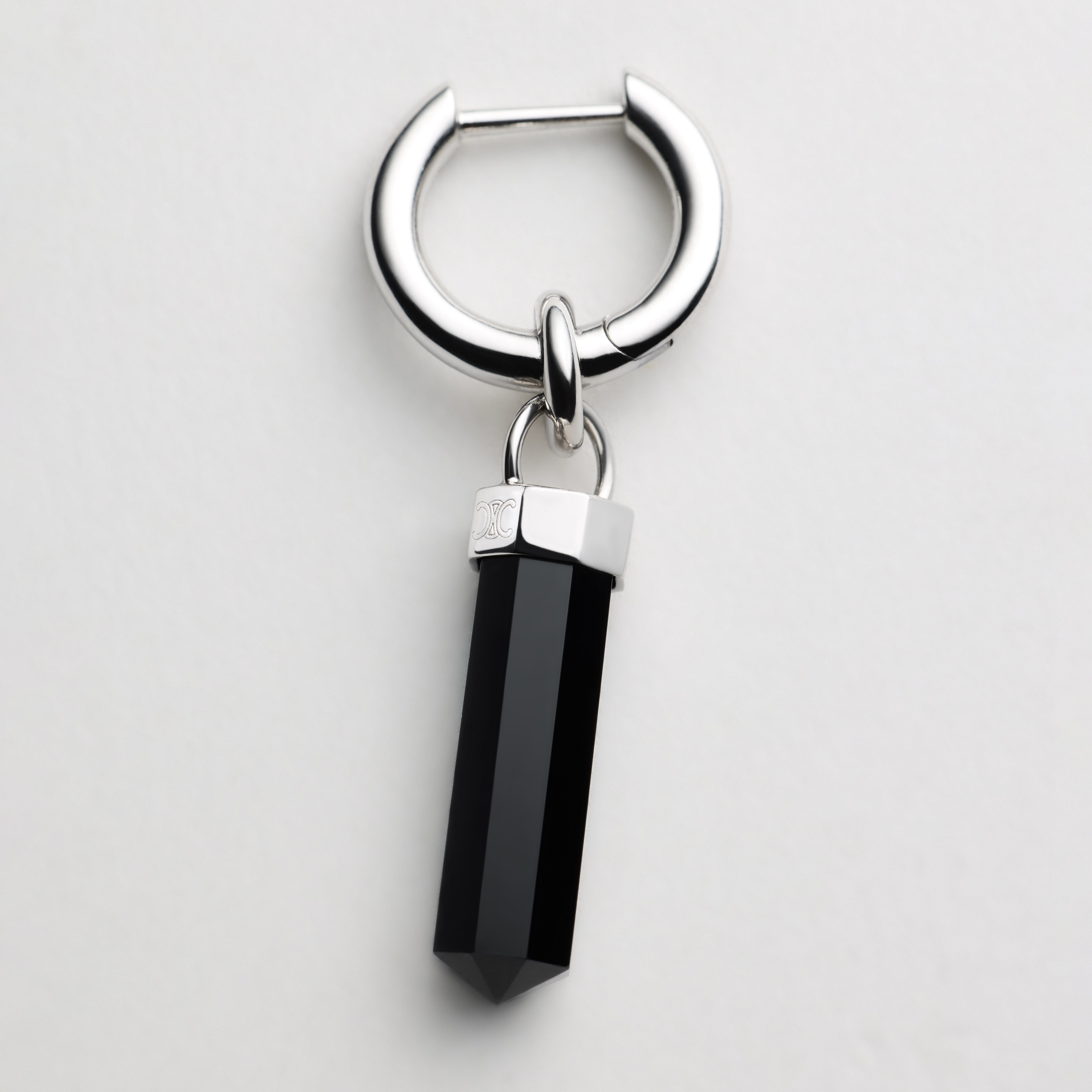 CELINE CHARMS PENDULUM EARRING IN ONYX AND BRASS WITH RHODIUM